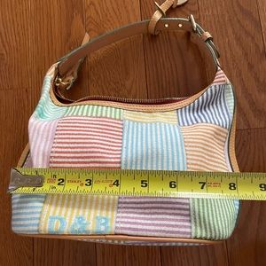 Dooney & Bourke Small bag -like new - too small for me